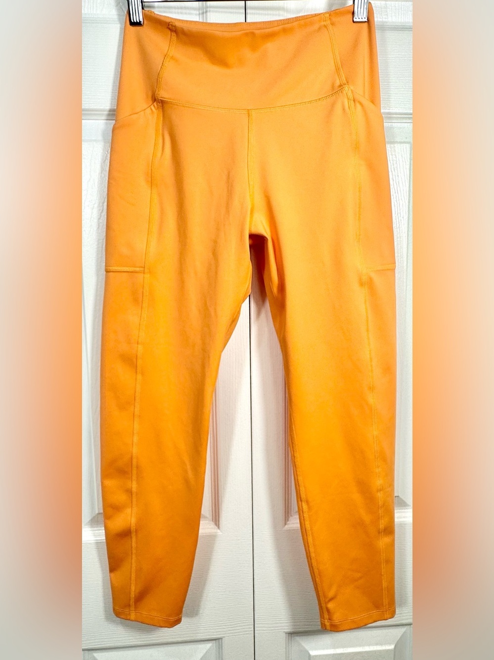 Girlfriend Collective Compressive Pocket 7/8 Leggings Apricot-Orange M